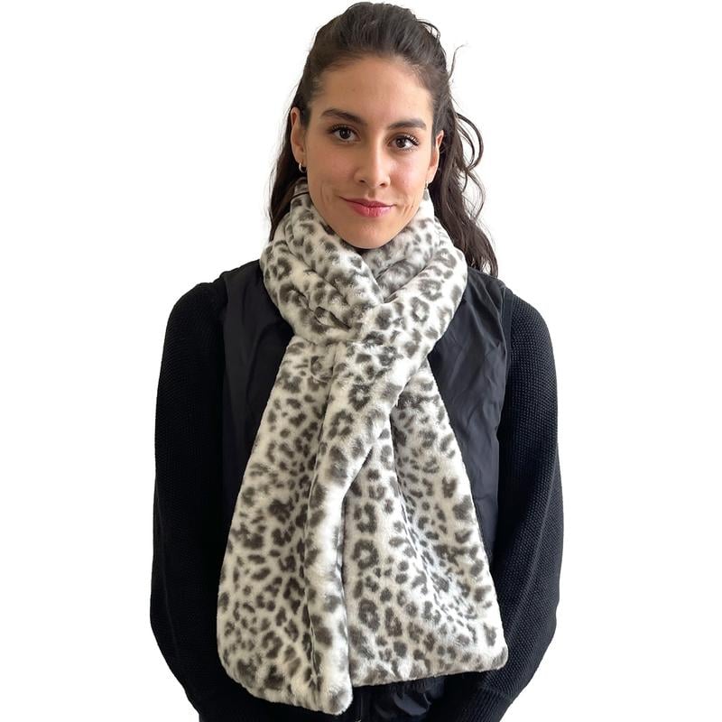 ❄️ Faux-Fur Pull-Through Scarf with Hidden Pocket
