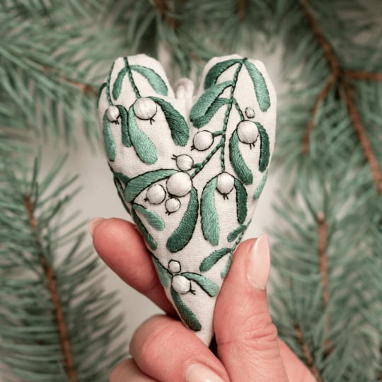 💖DIY Heart Shaped Hand Embroidered Christmas Finished product/DIY material kit